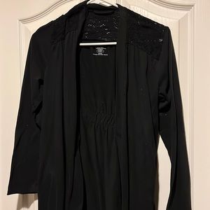 Motherhood Maternity robe